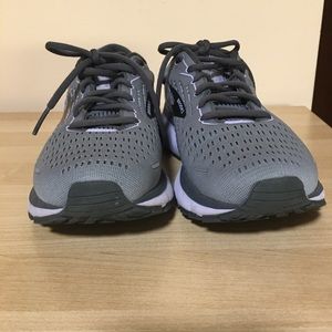 Womens Brooks Ghost 13 shoes